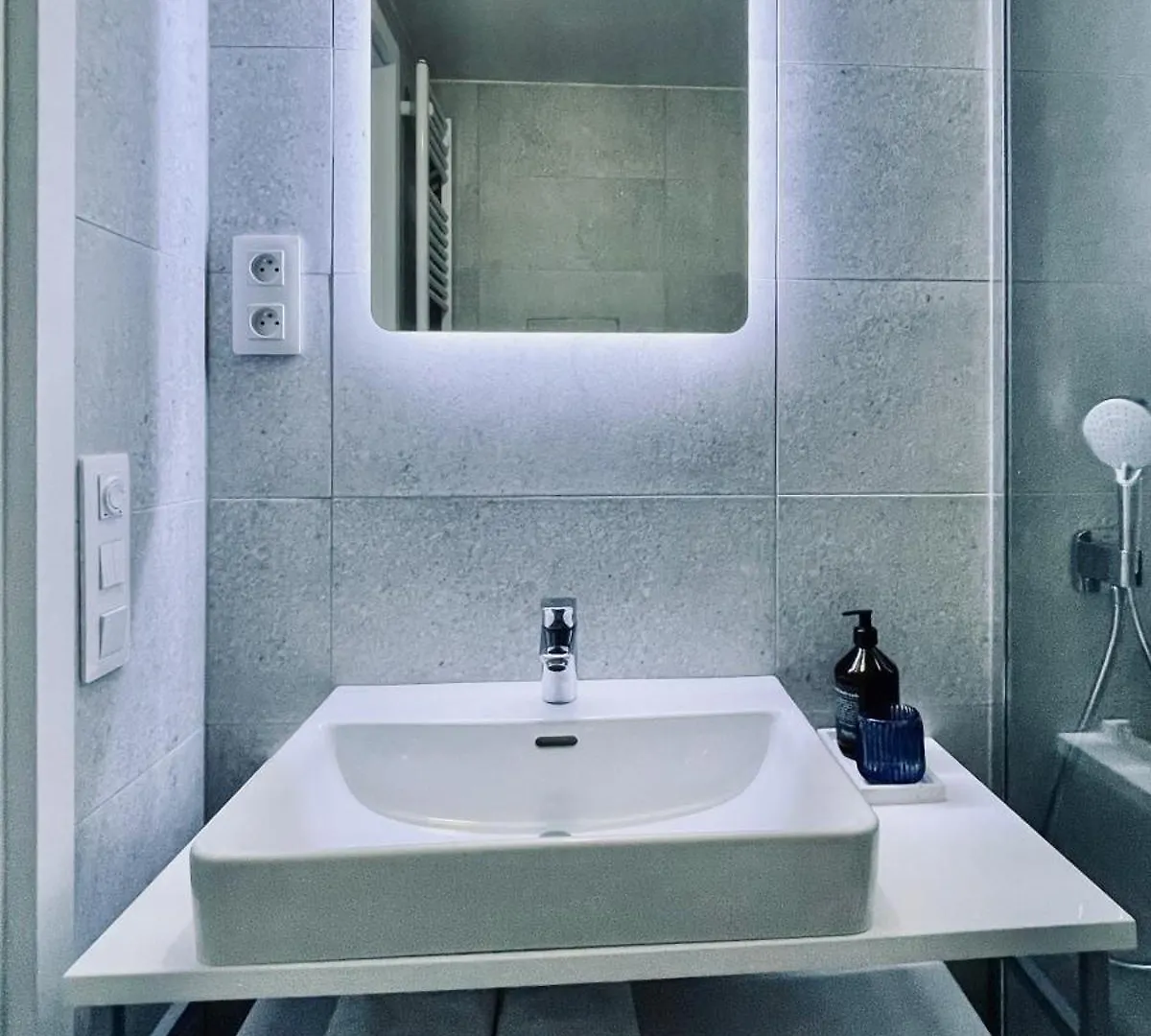 아파트 Urban Balance Suite, Andel - Metro Access & City Views 프라하